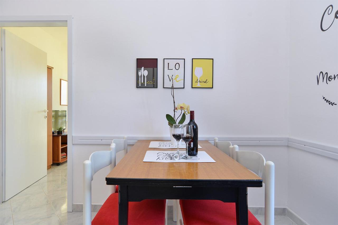 Apartment 1021 Fazana Bagian luar foto